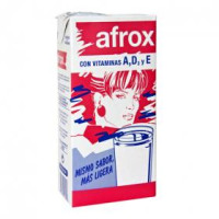 Afrox - Leche Milch entera con Vitamins A,D,E 1l Tetrapack hergestellt auf Teneriffa