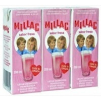 Millac - Leche Batida con Fresa Erdbeermilch 3er-Pack 3x 200ml hergestellt auf Gran Canaria